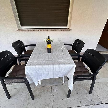 Apartment Near The Sea 650 Rabac Zewnętrze zdjęcie