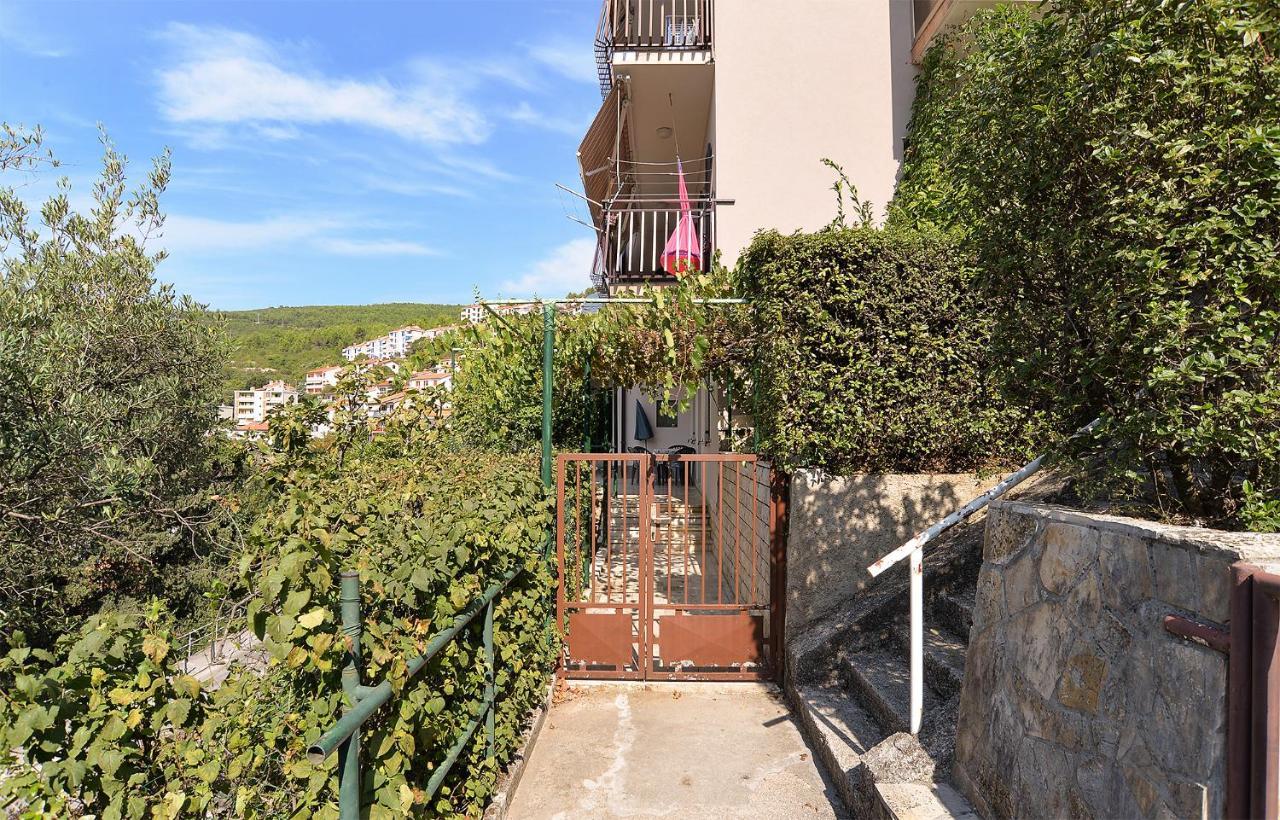 Apartment Near The Sea 650 Rabac Zewnętrze zdjęcie