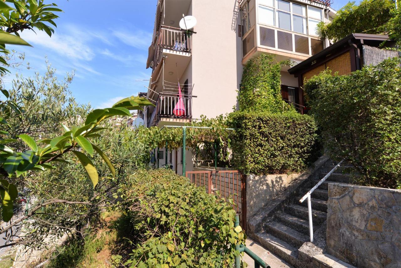 Apartment Near The Sea 650 Rabac Zewnętrze zdjęcie
