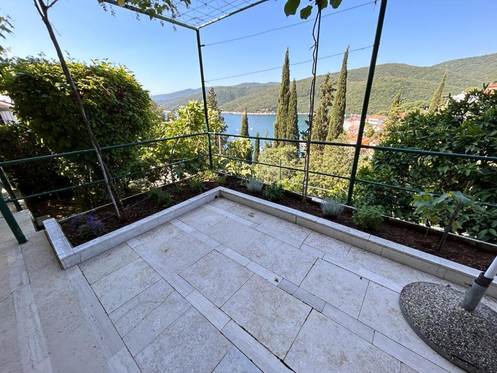 Apartment Near The Sea 650 Rabac Zewnętrze zdjęcie